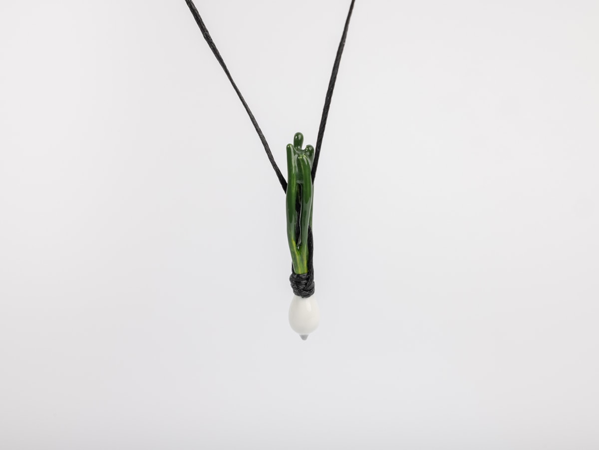 Necklace with Onion