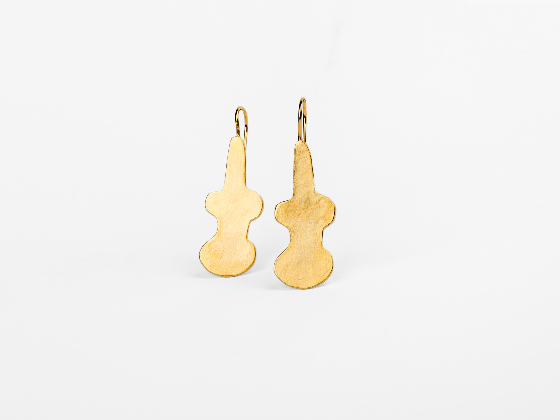 “Violin-shaped Figurine” Earrings