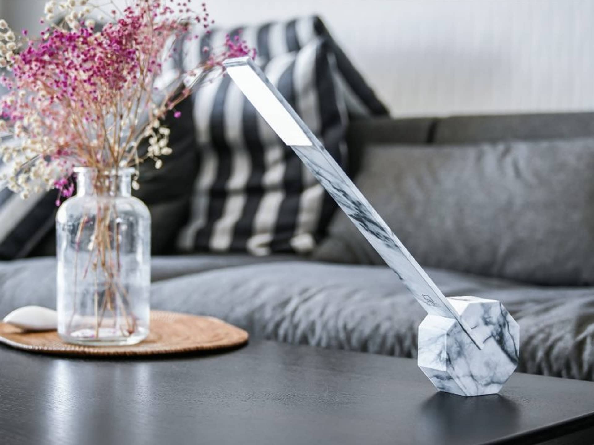 Octagon Portable Desk Light – White Marble