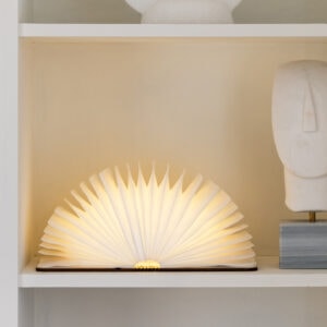 φωτιστικό σε σχήμα βιβλίο