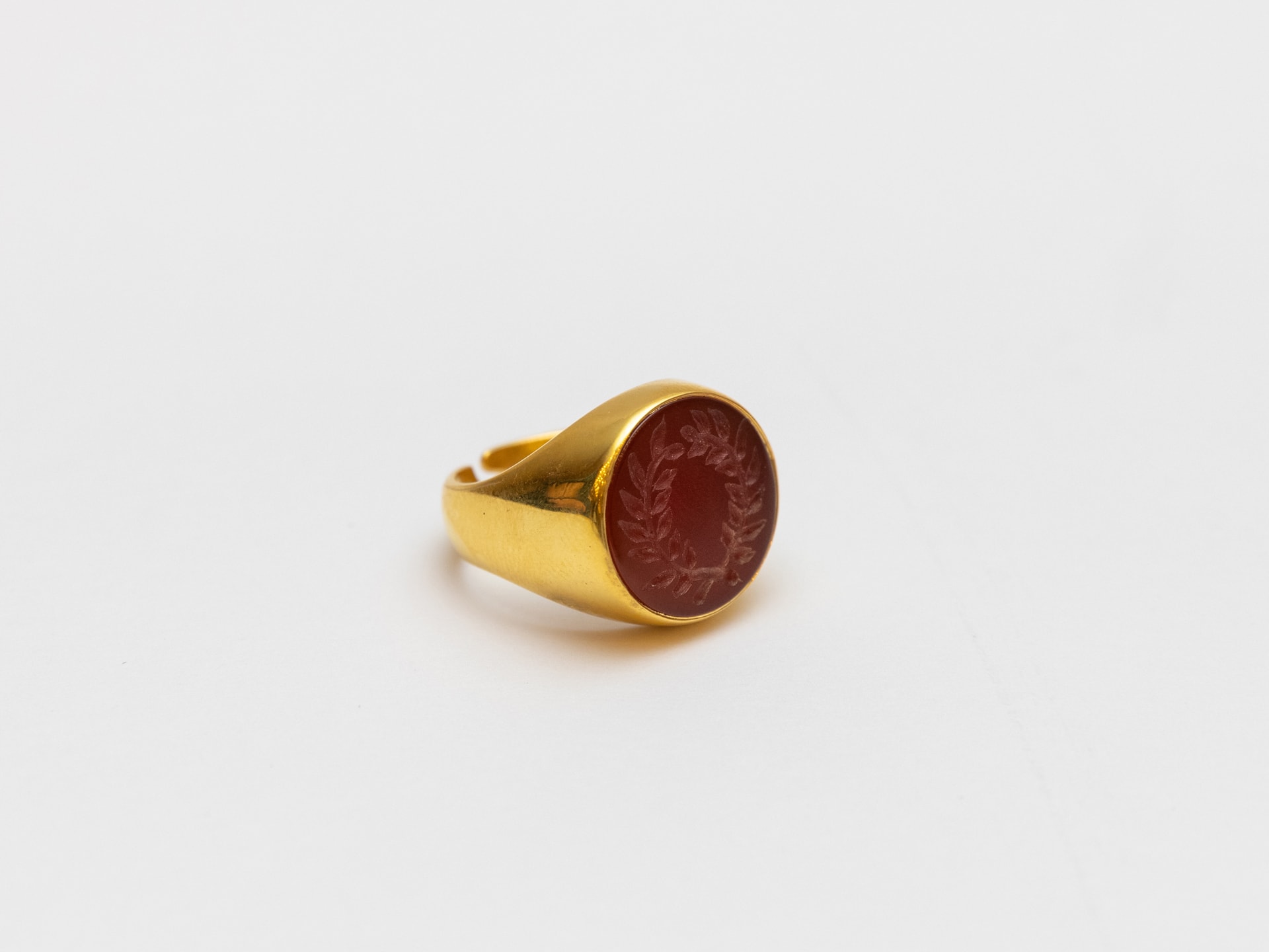 Seal Ring with Olive Wreath