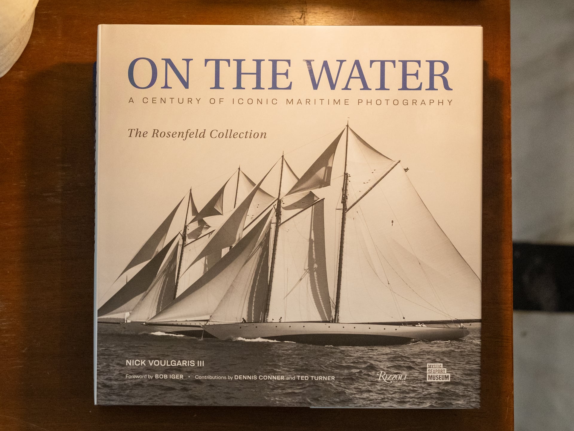 On the Water – Αγγλική Έκδοση