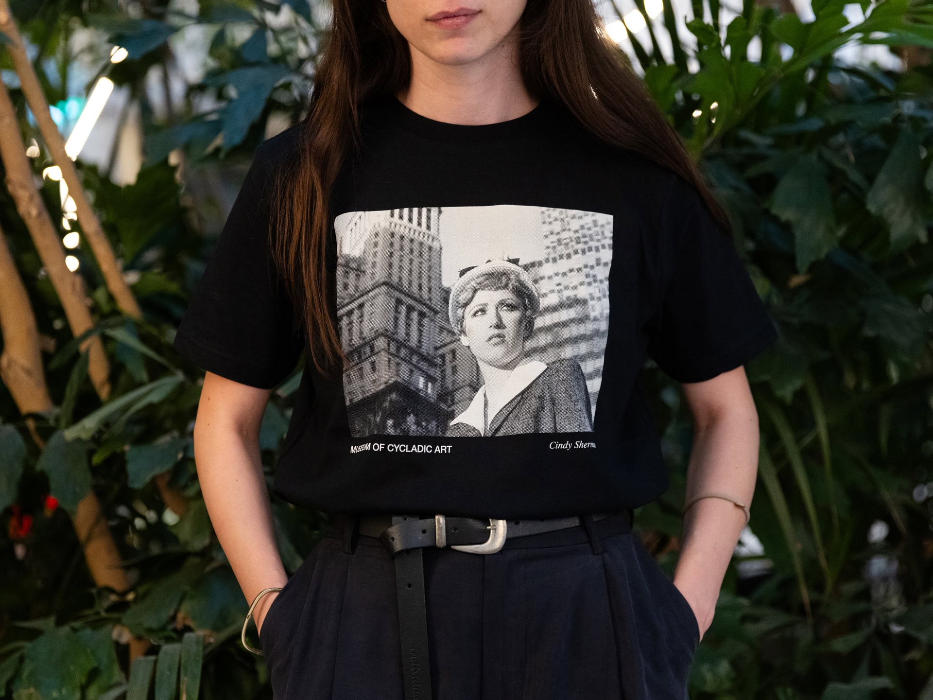 Black T-shirt – Cindy Sherman