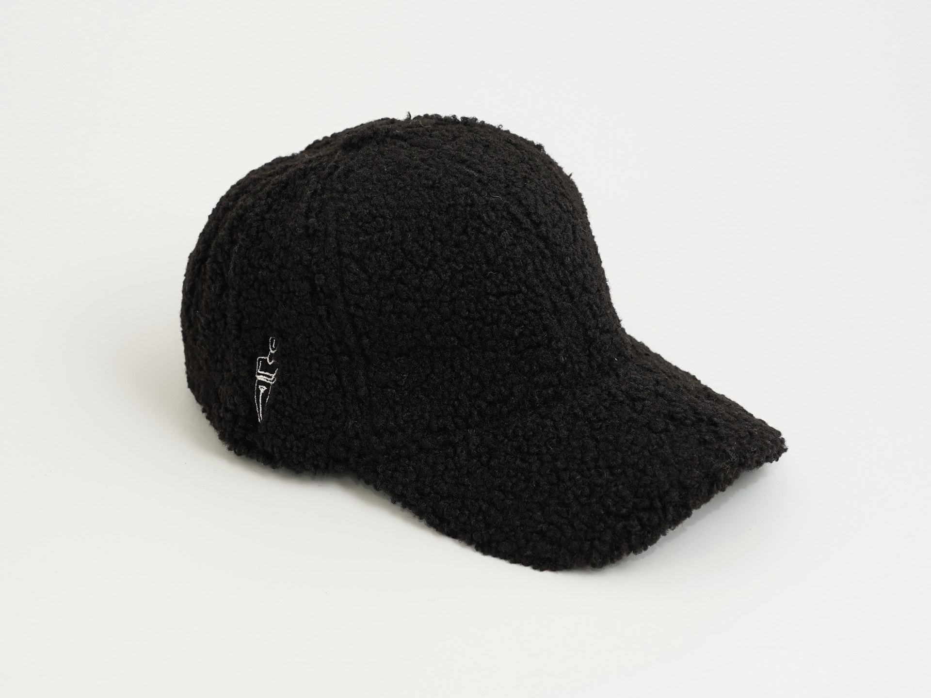 Shearling Cap with Cycladic Figurine – Black