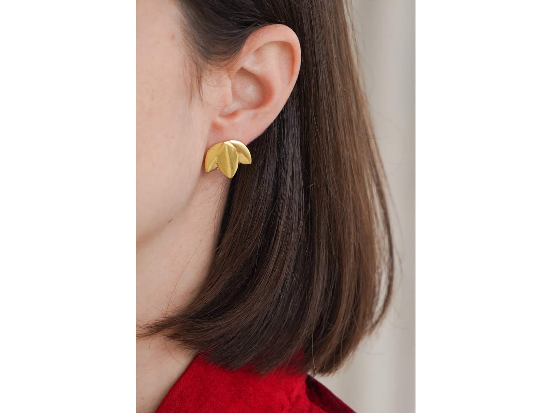 Tiny Leaf Earrings