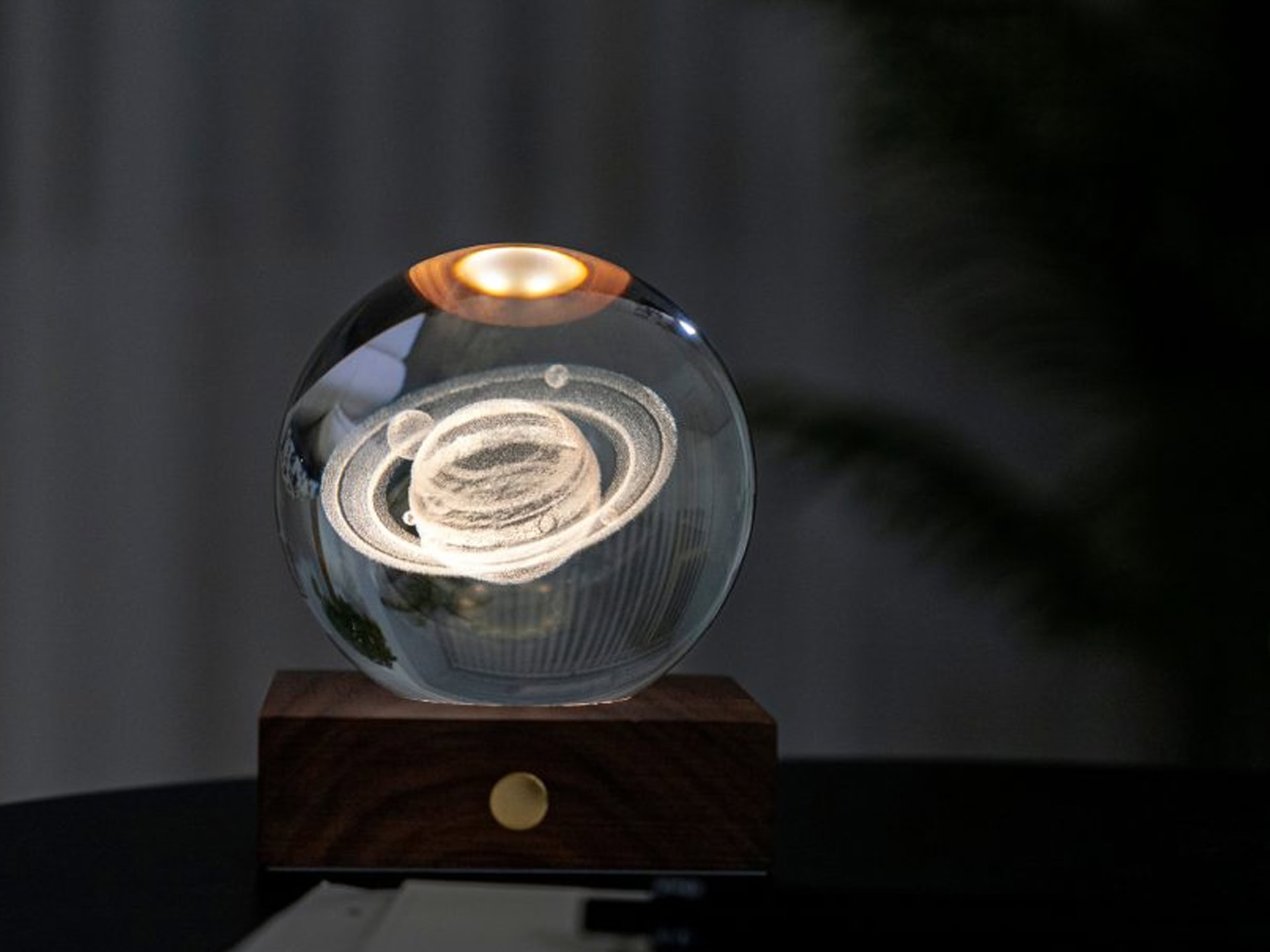 LED Lamp – Saturn