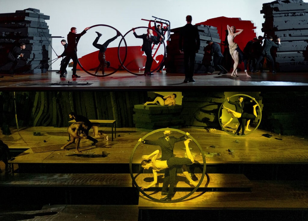 THIS THAT KEEPS ON [2025] by Dimitris Papaioannou