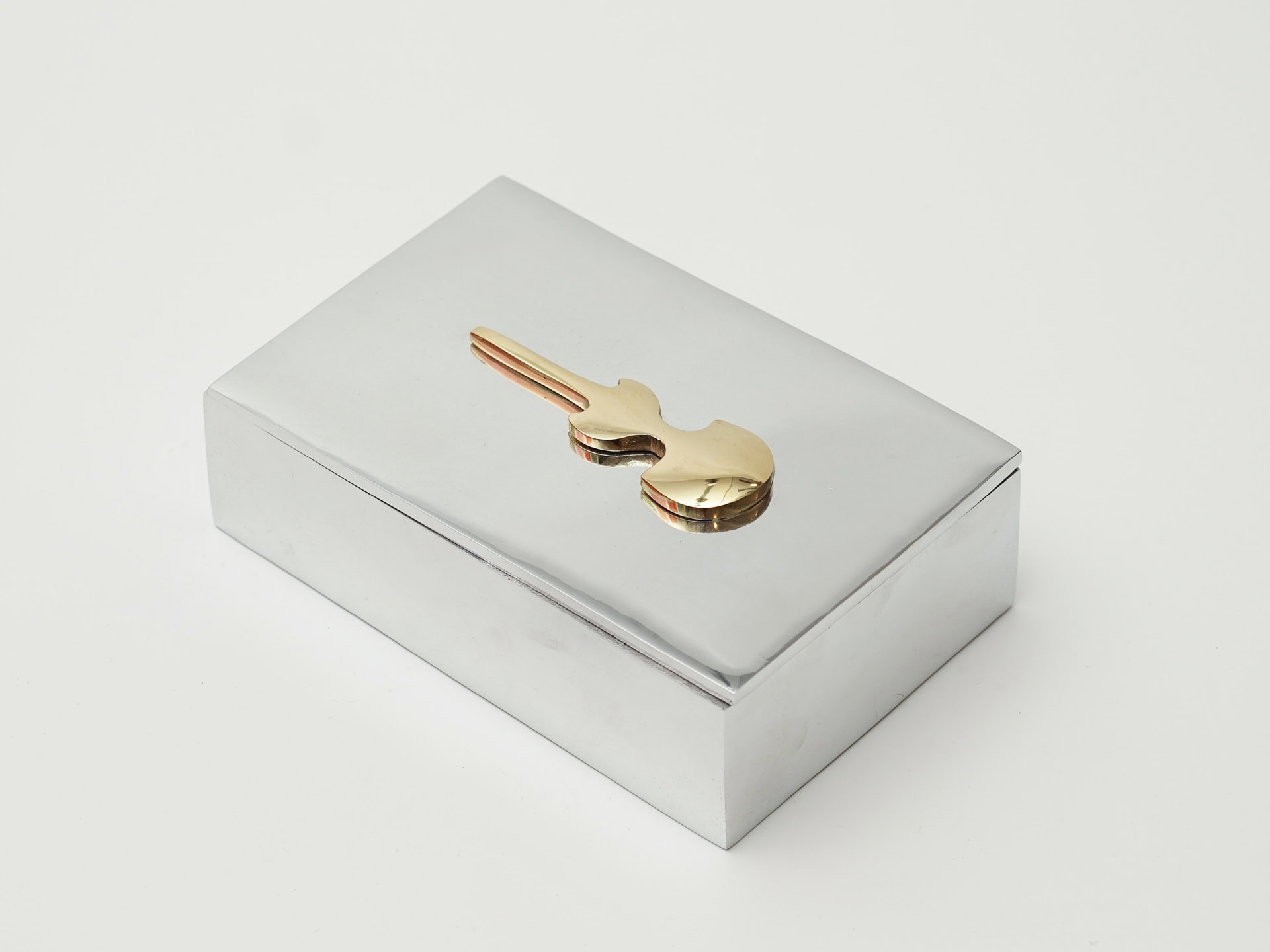 Box with Violin-shaped Figurine