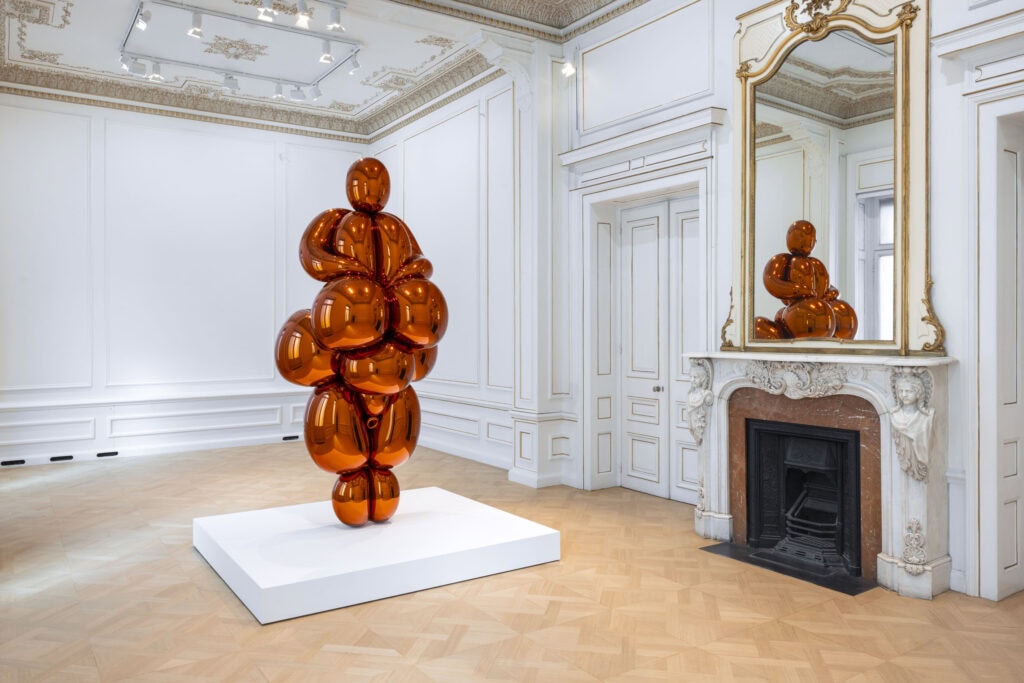 Jeff Koons Balloon Venus Lespugue (Orange), 2013-2019